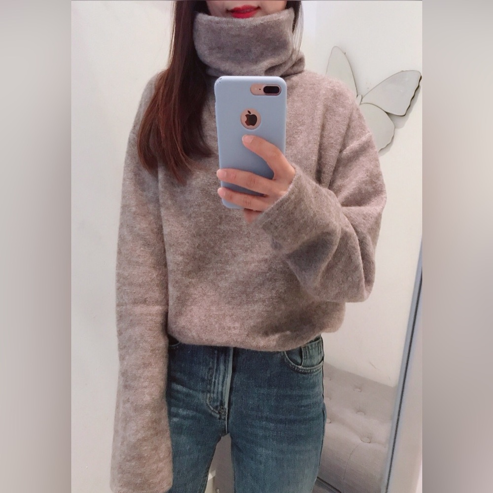 Nwot Carra Turtleneck Sweater With String - image 3